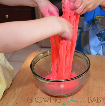 DIY making Slime - playing with the final creation