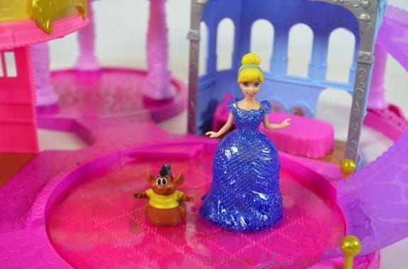 Disney Princess Glitter Glider Castle Playset - Cinderella and Gus