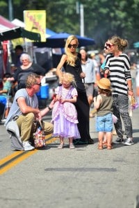 Eric Dane and Rebecca Gayheart meet up with Rachel Zoe at the market