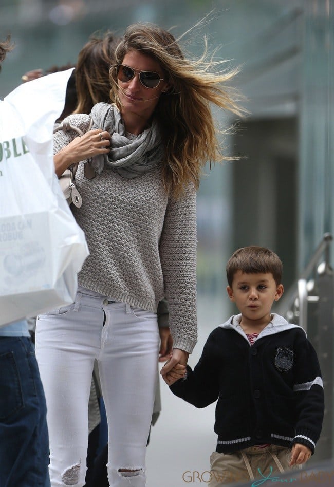 Gisele Bundchen takes stepson  John  to soccer game