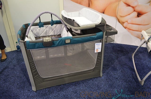 Graco Pack 'n Play Playard Smart Station