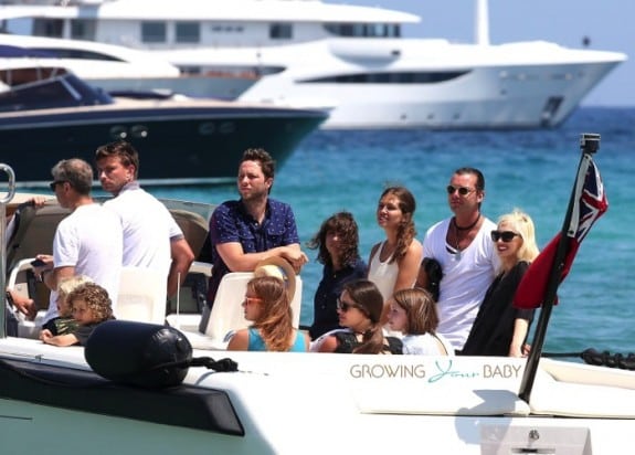 Gwen Stefani and Gavin Rossdale with their children at club 55 St. Tropez