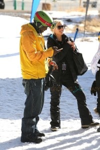 Gwen Stefani and Seal chat on the slopes