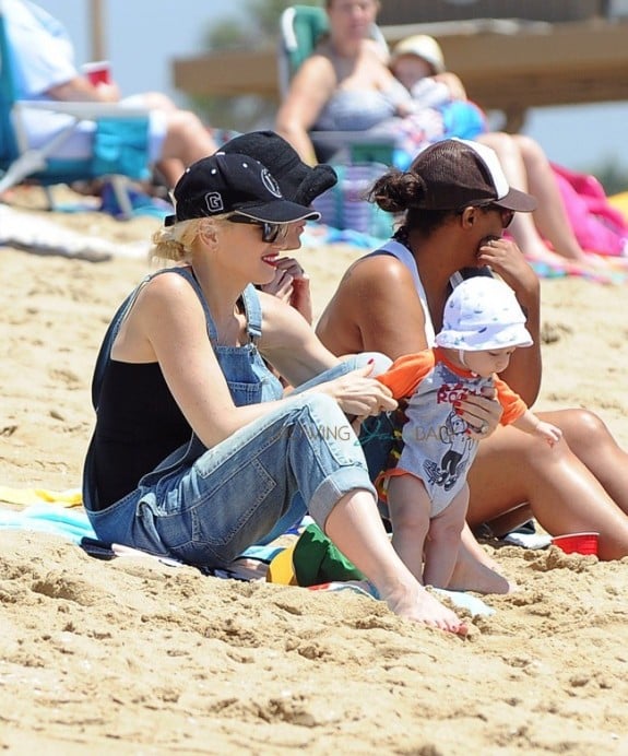 Gwen Stefani with son Apollo Rossdale at the beach