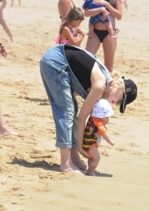 Gwen Stefani with son Apollo Rossdale at the beach