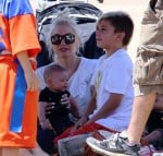 Gwen Stefani with sons Kingston and Apollo at Zuma'a soccer practice