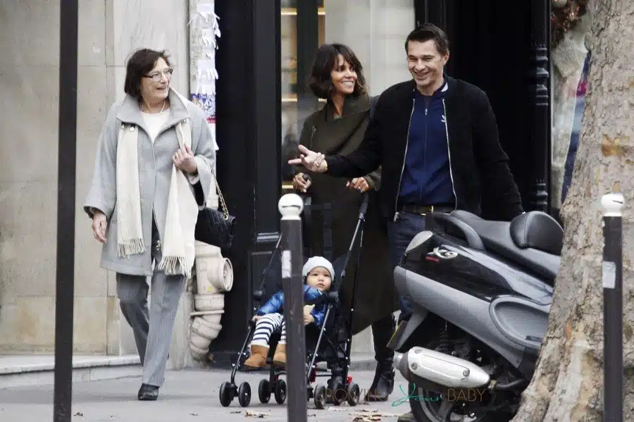 Halle Berry and Olivier Martinez take Maceo for a stroll in Paris