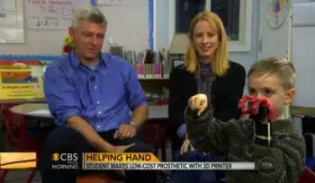 Holden Mora shows off his hand