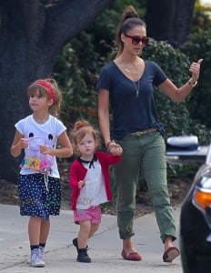 Jessica Alba visits the park with her daughters Haven and Honor