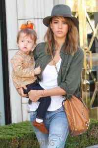 Jessica Alba with daughter Haven at Mr