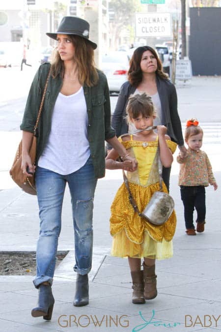 Jessica Alba with daughters Haven & Honor at Mr. Bones at breakfast in LA