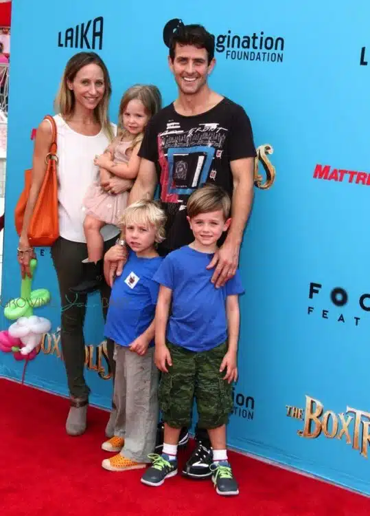 Joe McIntyre with wife Barrett and kids Rhys, Griffin and Kira at At Boxtrolls Premiere