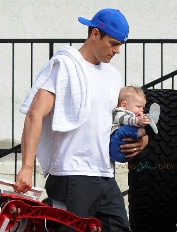 Josh Duhamel out for breakfast with son Axl