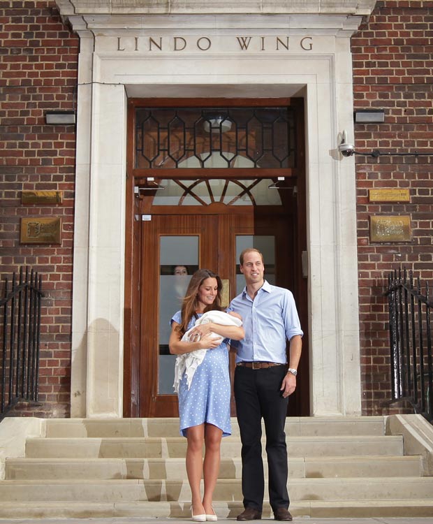 Kate and William with baby George at St. Mary's Hospital