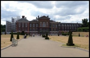 Tv crews have now moved from St Mary's Hospital to Kensington Palace where the Duke and  Duchess of Cambridge spent the night with their new baby boy in London