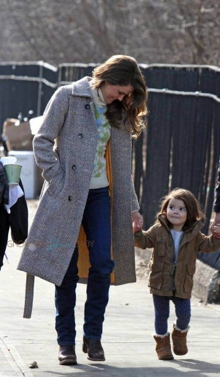 Keri Russell with her daughter Willa Dreary on the set of the Americans