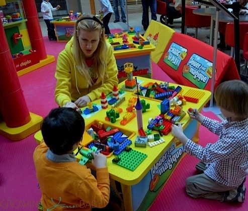 Kids Play at Disney Junior and DUPLO Magic of Play Tour