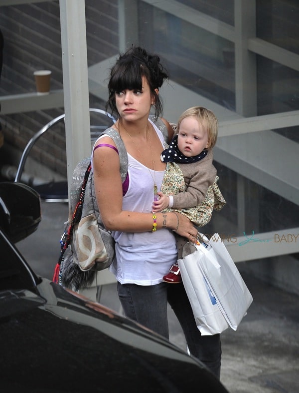 Lily Allen out with daughter Marnie Cooper