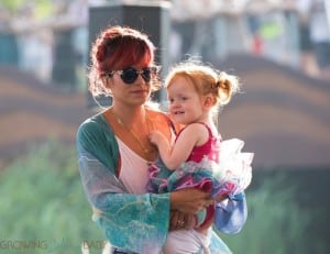 Lily Allen's daughter Ethel joins her as she rehearses for Latitude Festival