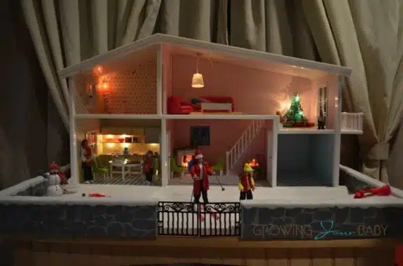 Lundby smaland doll house dressed for the holidays