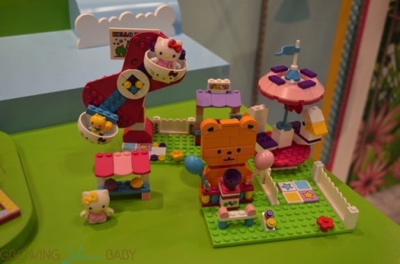 MEGA Bloks Hellp Kitty Fun At The Fair