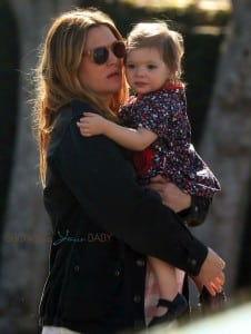 Pregnant Drew Barrymore, Olive Kopelman out for lunch LA