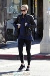 Pregnant Emily Blunt leaves the gym