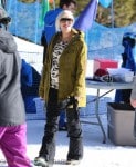 Pregnant Gwen Stefani at Mammoth Mountain Ski Resort