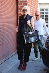 Pregnant Gwen Stefani out in LA 2