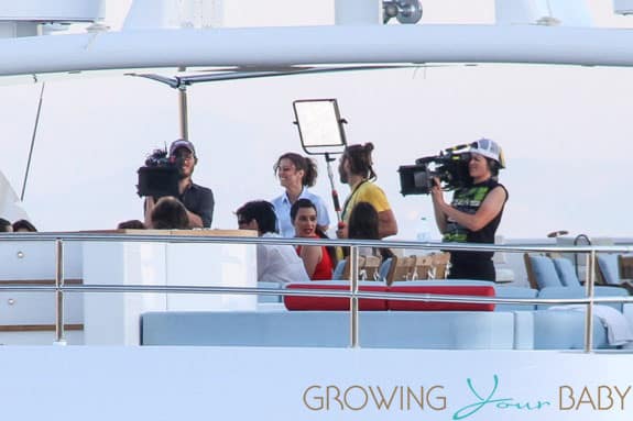 Pregnant Kim Kardashian films tv show in Greece