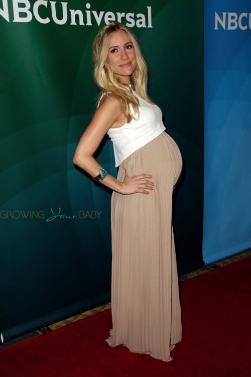 Pregnant Kristin Cavallari walks the red carpet @ the NBC Universal Summer Preview