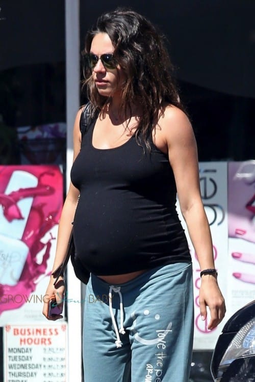 Pregnant Mila Kunis out at the nail salon Sept.10