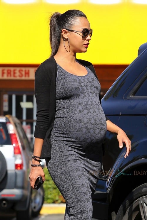 Pregnant Zoe Saldana out in LA