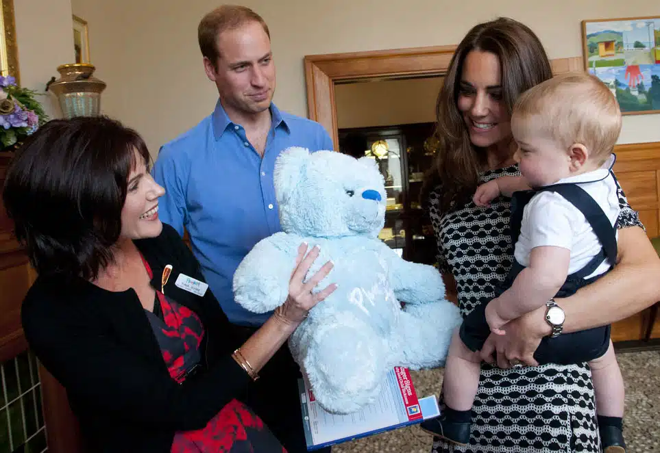 Prince George with Parents Kate and William at NZ playgroup