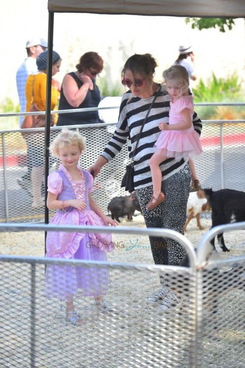 Rebecca Gayheart at the market with daughters Georgia and Billie