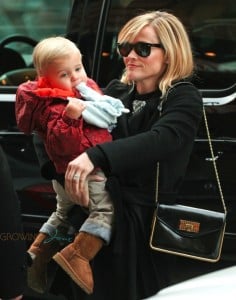 Reese WItherspoon steps out in NYC with son Tennessee