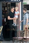 Robin Thicke leaving La Conversation cafe