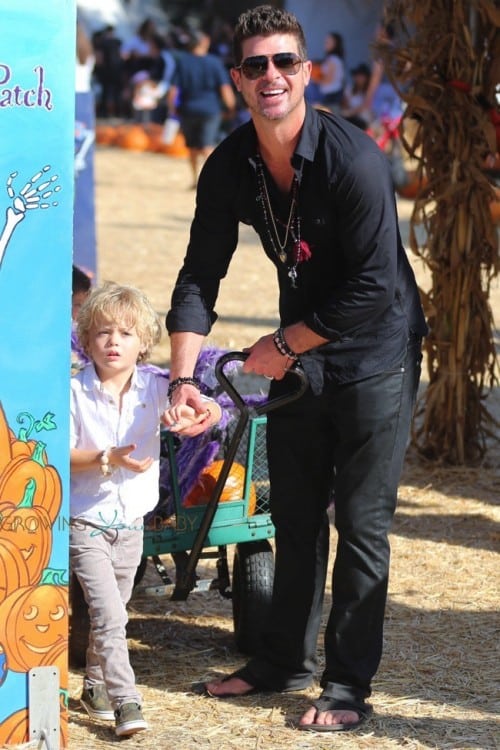 Robin Thicke with son Julian at Mr