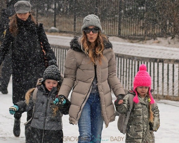 Sarah Jessica Parker does the school run with daughters Marion and Tabitha