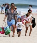 Scott Disick and Kourtney Kardashian at the beach with Mason & Penelope