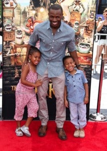 Sean Patrick Thomas with kids Luc and Laura at At Boxtrolls Premiere