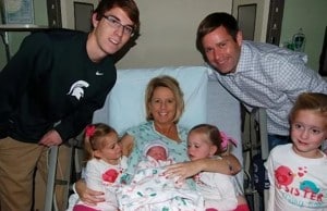 Sean and Carolyn Savage with 5 of their children