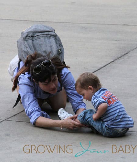 Selma Blair and her son Arthur enjoy a fun day out at the L.A. Zoo in Los Angeles