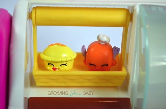Shopkins Spin Mix Bakery characters