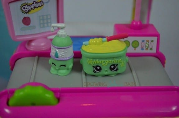 Shopkins small mart characters