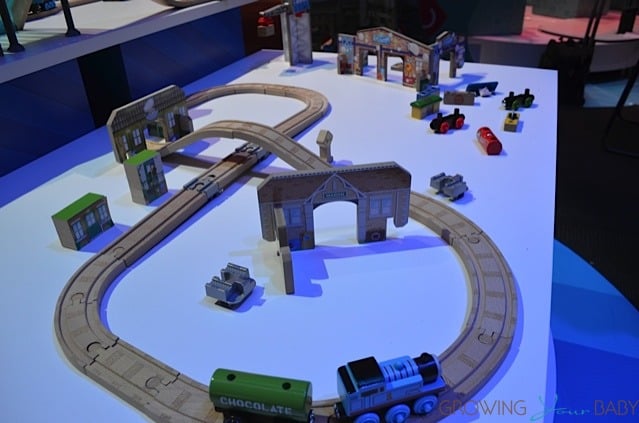 thomas mix match and build set