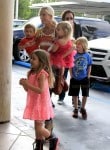 Tori Spelling out shopping with her kids Hattie, Finn, Stella and Liam
