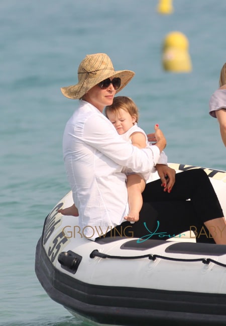 Uma Thurman and Arpad Busson enjoy their holiday with their daughter Rosalind Arusha at French Riviera in Saint-Tropez, France