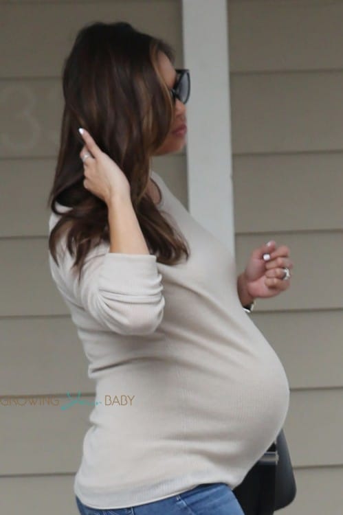 Very pregnant Vanessa Lachey out for lunch in LA