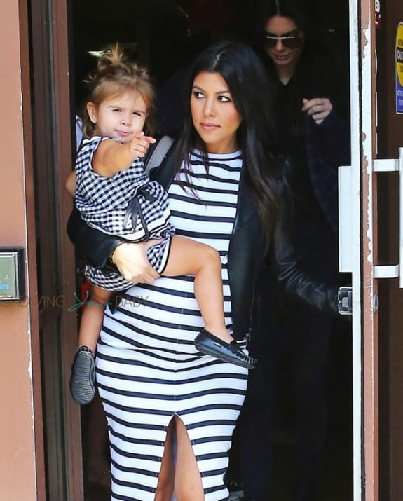 Very Pregnant Kourtney Kardashian out for lunch in LA with daughter Penelope